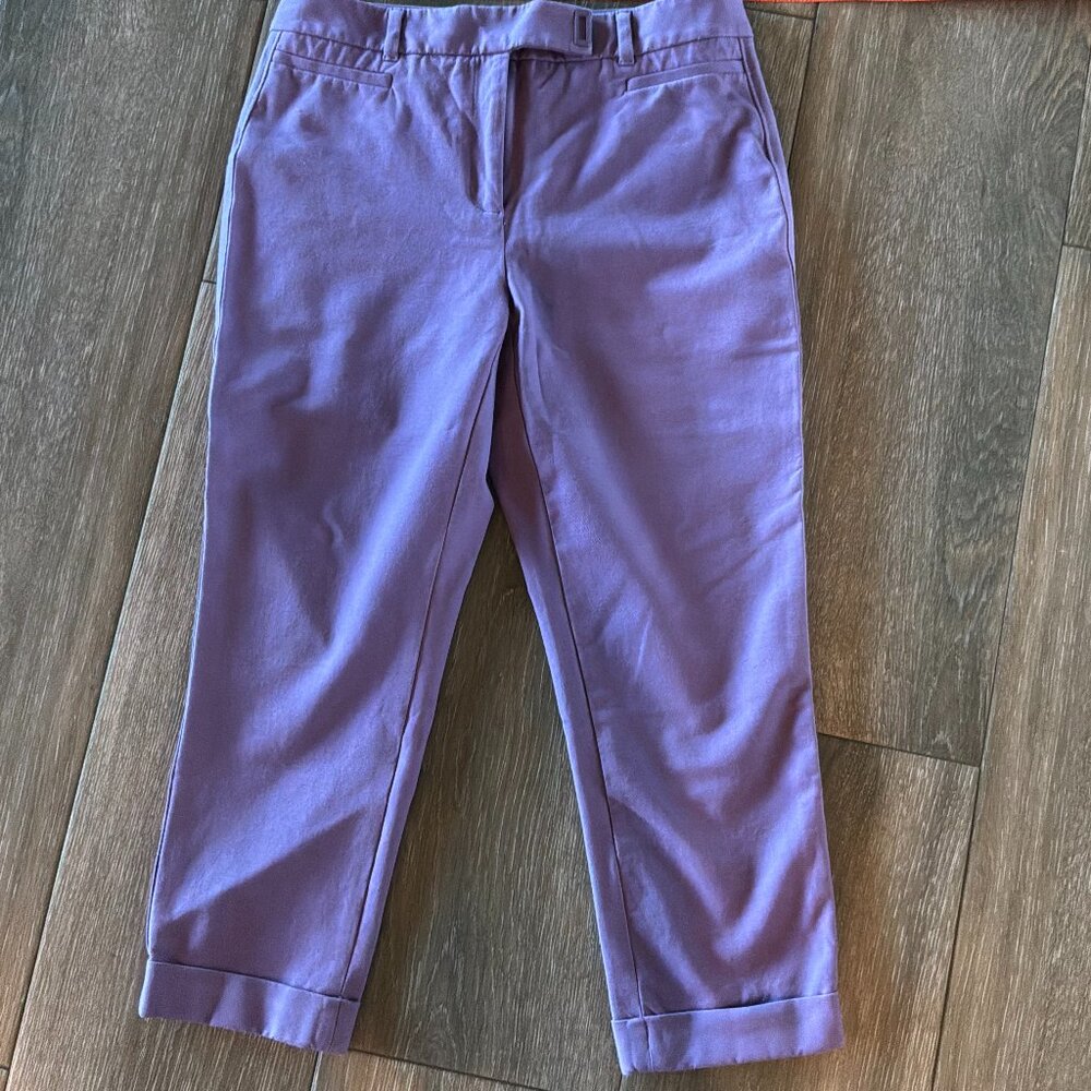 White House Black Market The Slim Cropped lavender cuffed pants size 4
